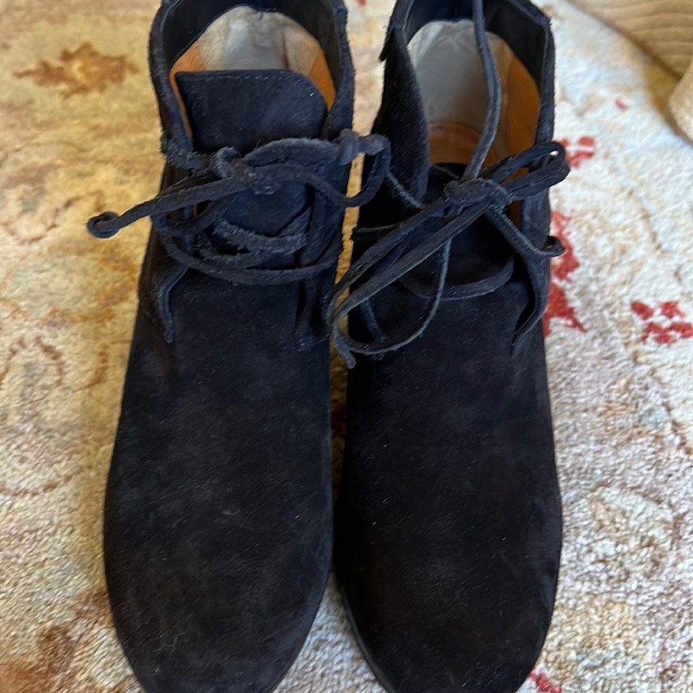 Women Via Spiga Ankle Black Suede Boots Goodcondition